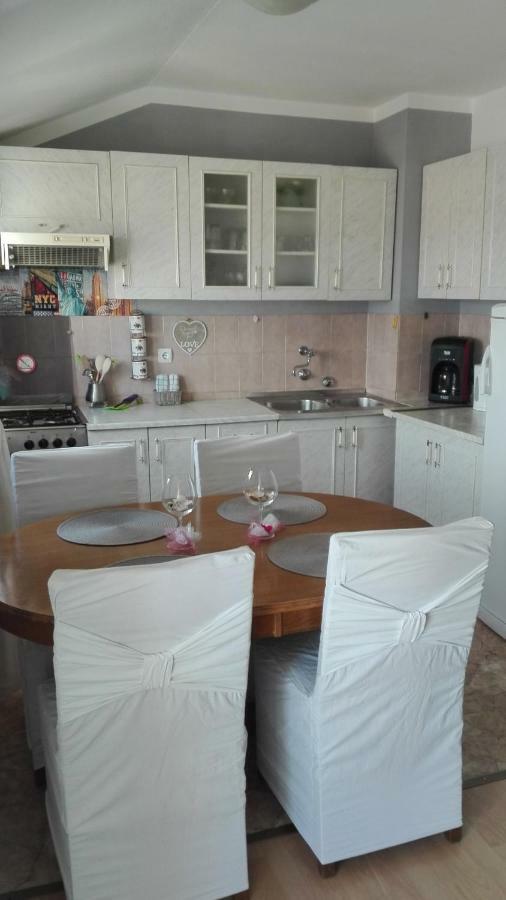 Apartamento Apartman Nicole Zadar Exterior foto